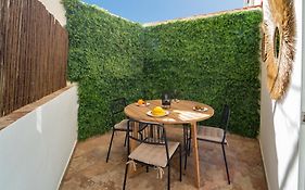 Malaga Chic Retreat